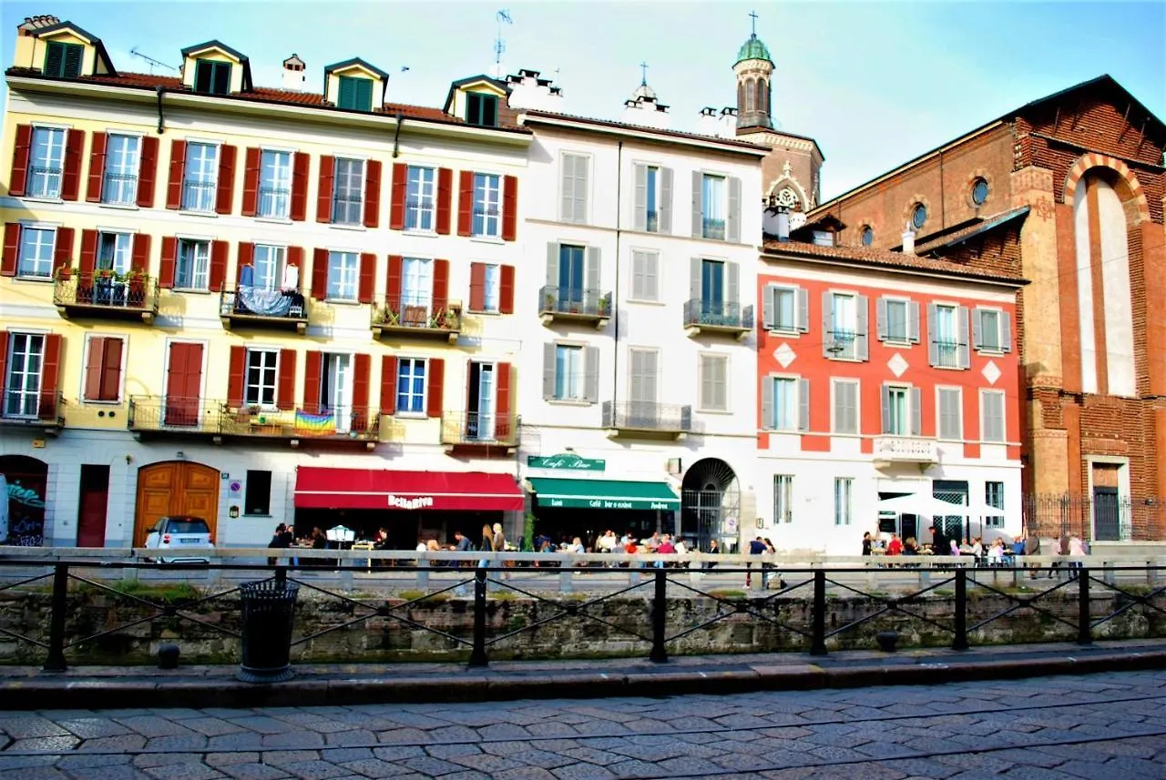 Lägenhet - La Casa Delle Meraviglie -Navigli Edition- Milano
